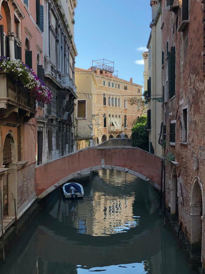 Appartamento Azzurro Two Bathrooms Venice Exterior photo